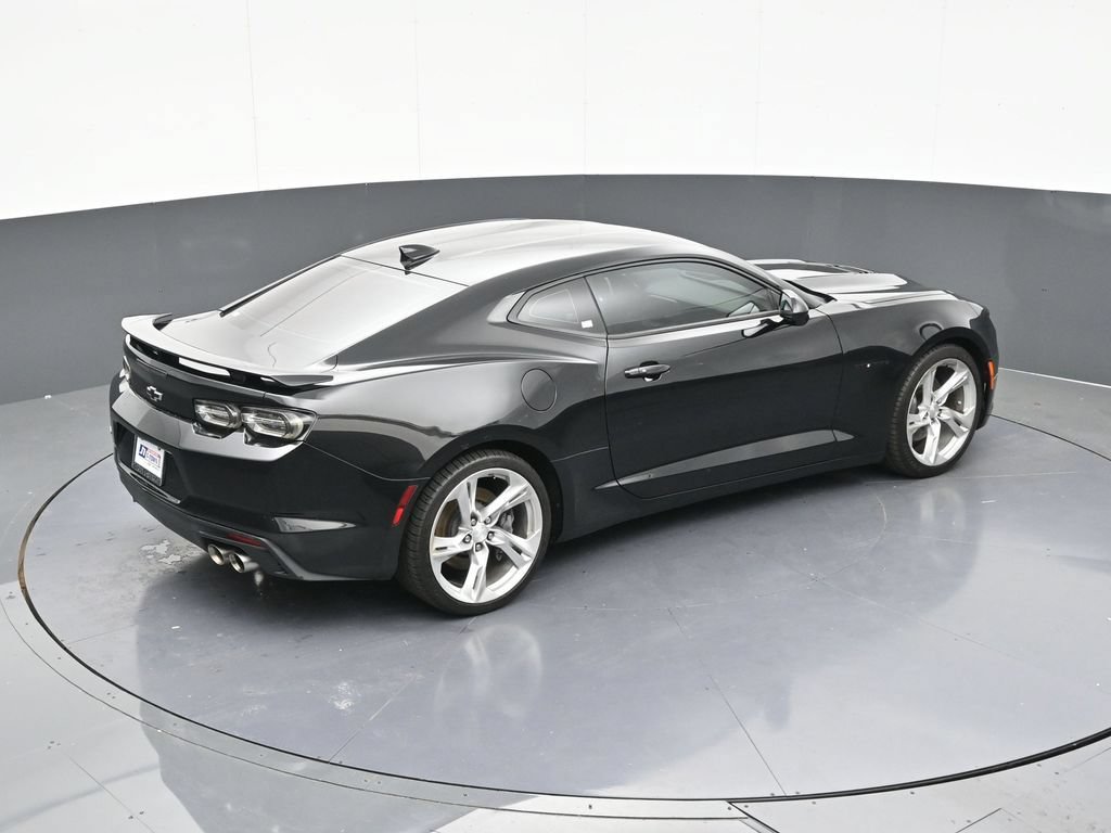 Used 2019 Chevrolet Camaro SS RWD image 46