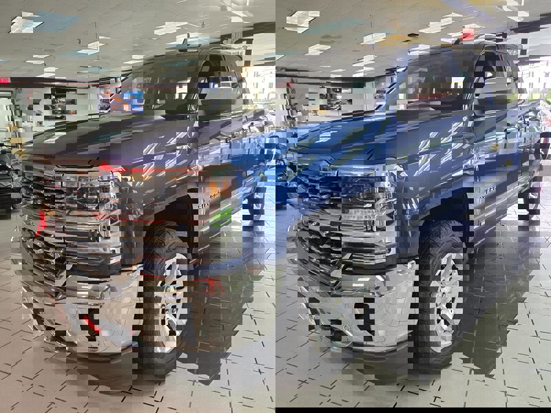 Used 2017 Chevrolet Silverado 1500 LTZ w/ LTZ Plus Package