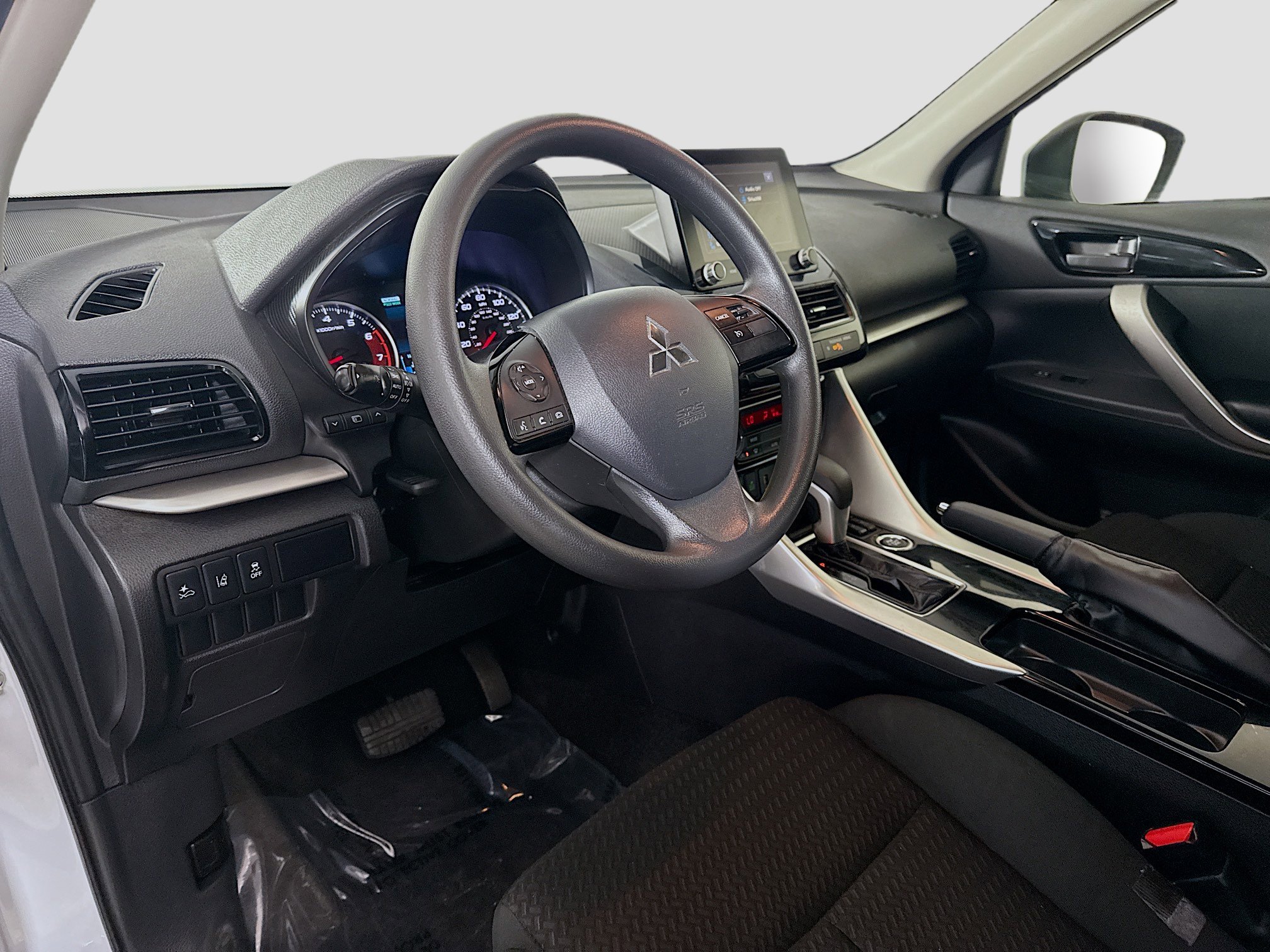Used 2023 Mitsubishi Eclipse Cross LE image 23