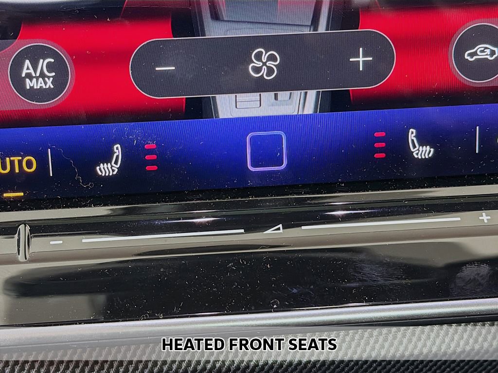 Used 2025 Volkswagen GTI SE image 7