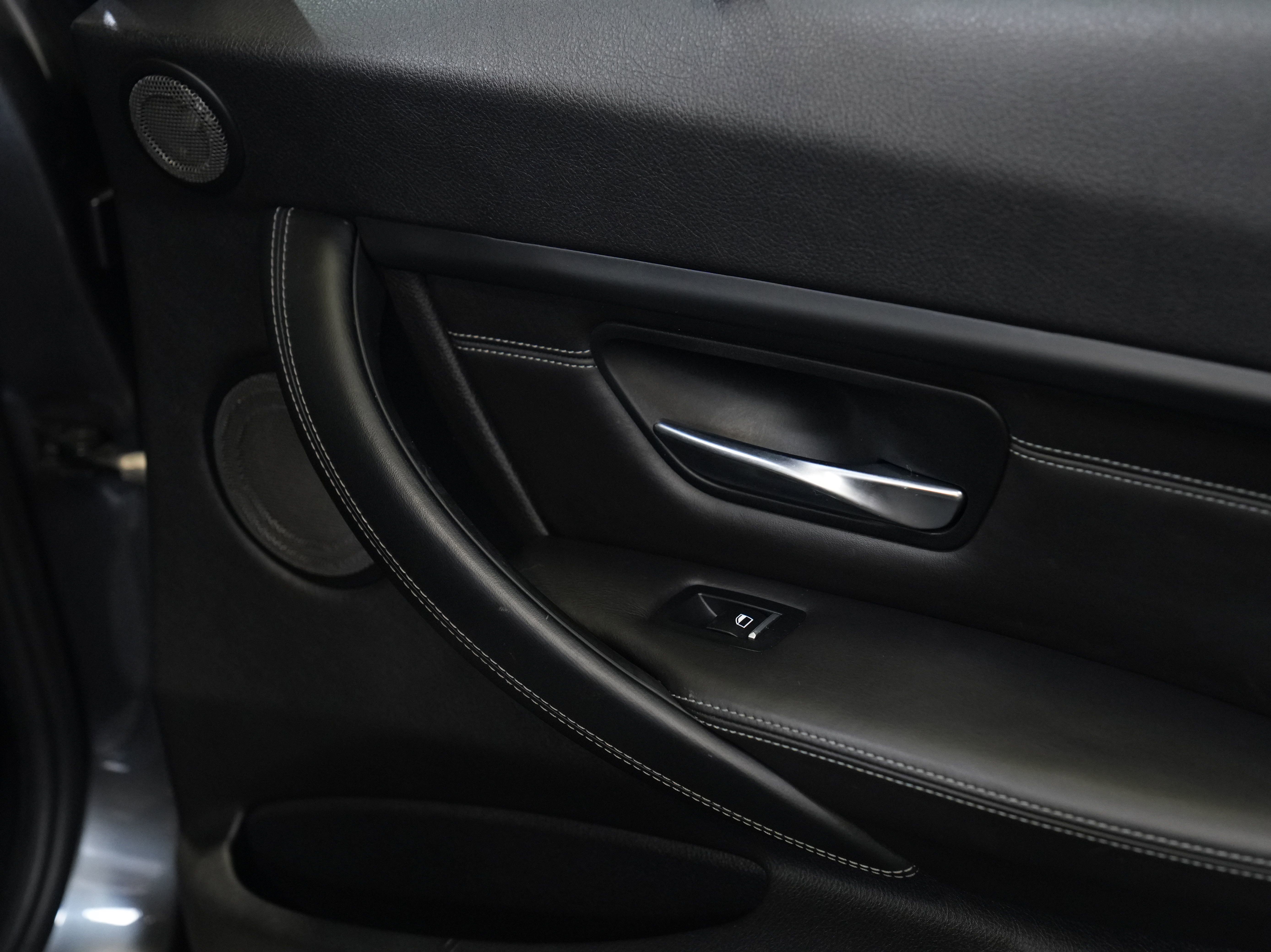 Used 2016 BMW M3 image 29