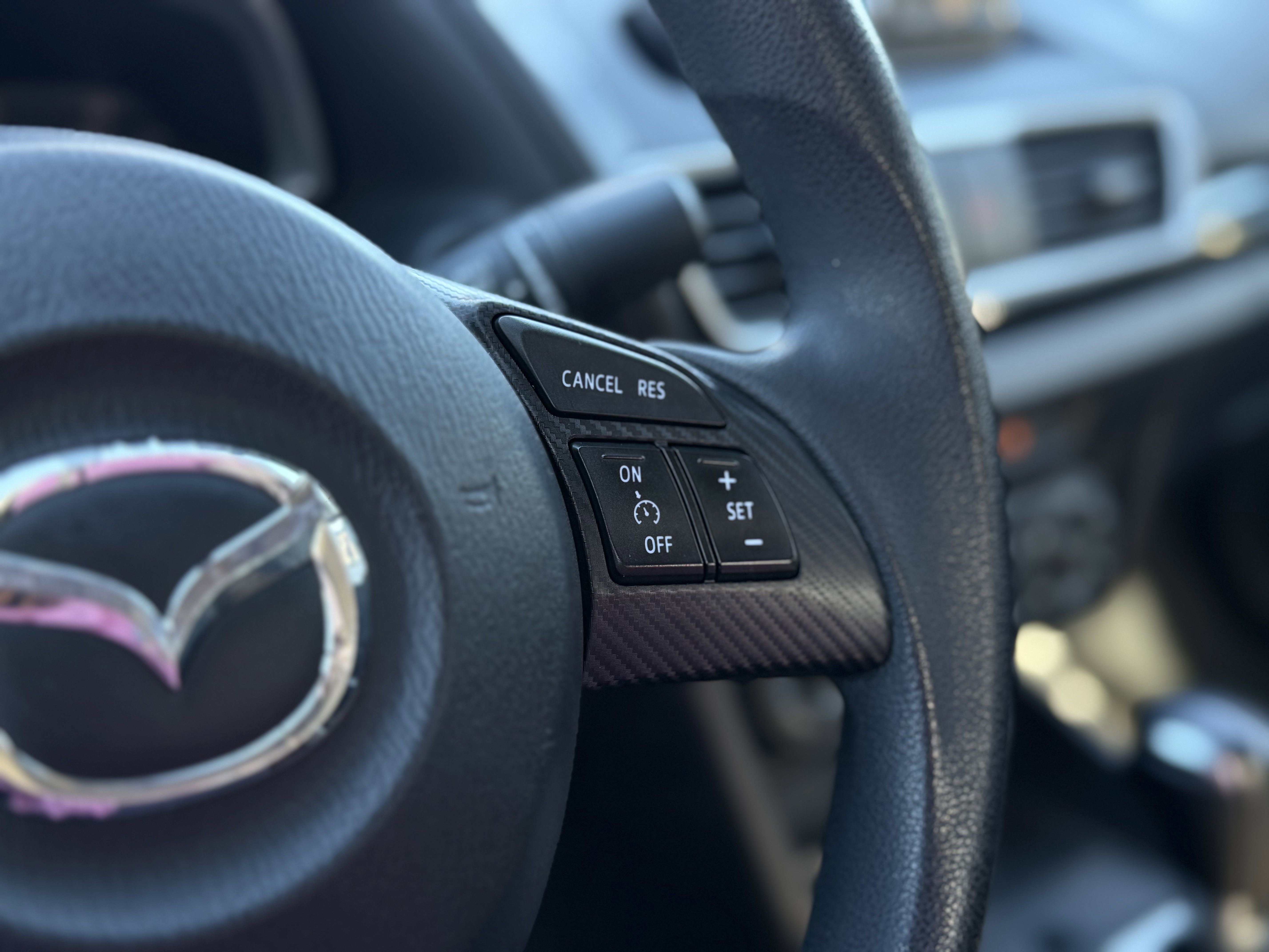 Used 2014 MAZDA MAZDA3 i Sport image 16