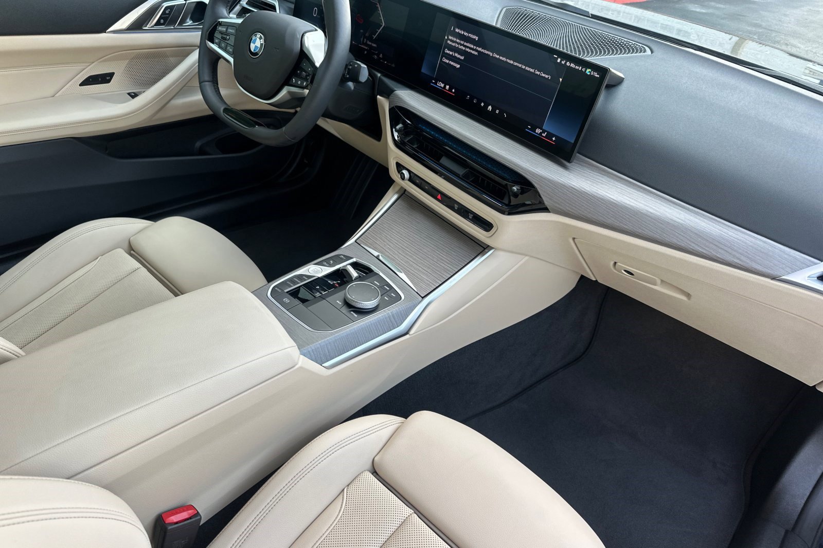 Used 2025 BMW 430i Coupe w/ Convenience Package image 18