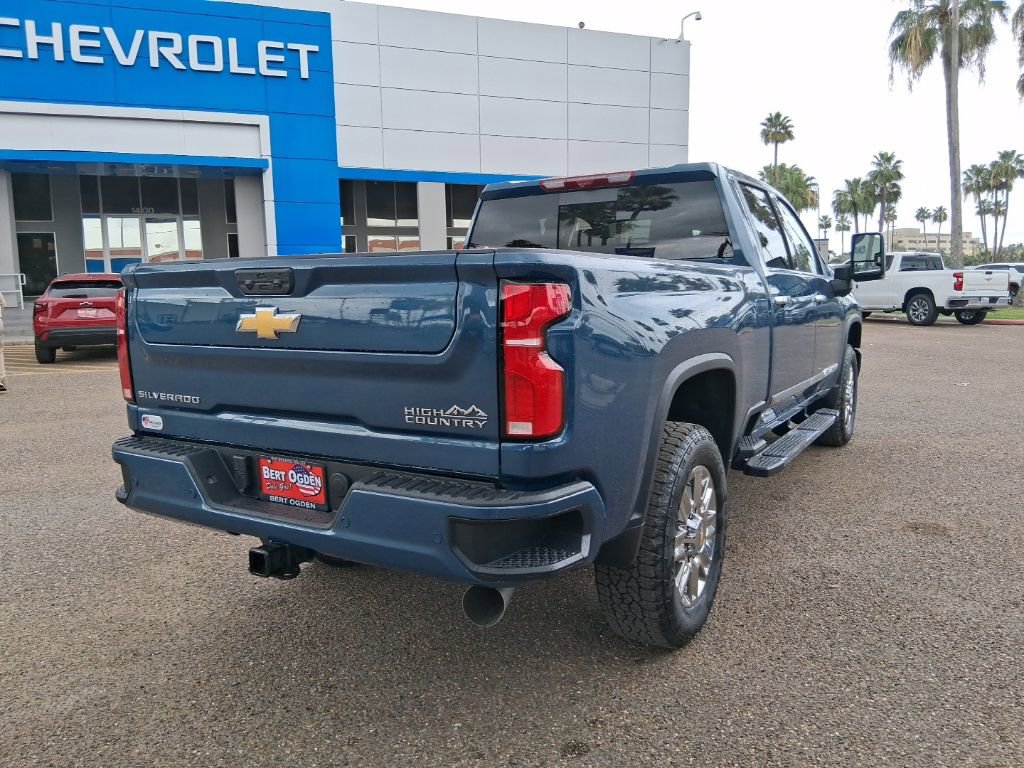 New 2026 Chevrolet Silverado 2500 High Country w/ High Country Premium Package AWD/4WD image 5