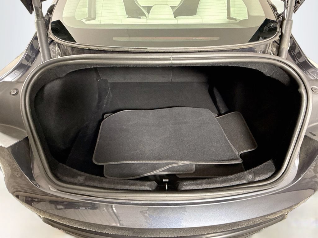 Used 2024 Tesla Model 3 Performance AWD/4WD image 25