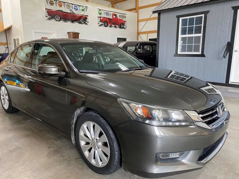 Used 2013 Honda Accord EX-L image 2