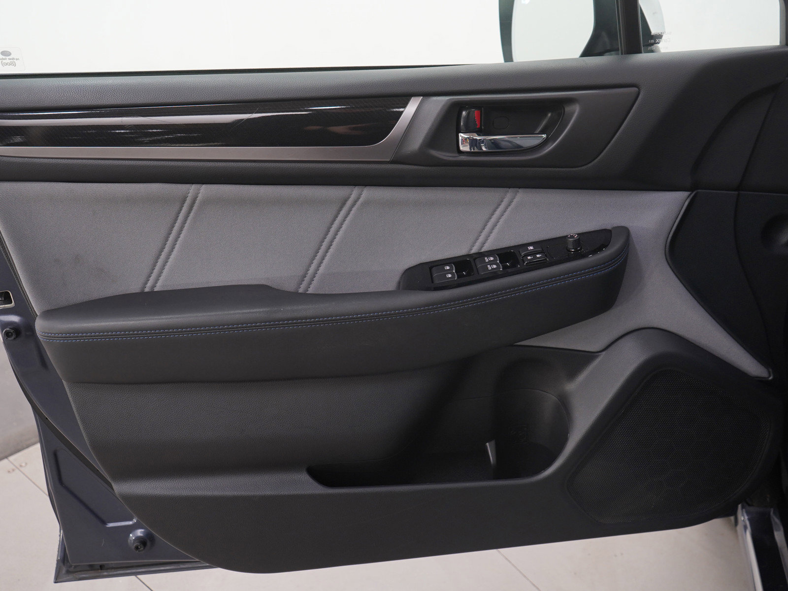 Used 2017 Subaru Legacy 2.5i Sport w/ Popular Package #2A image 18