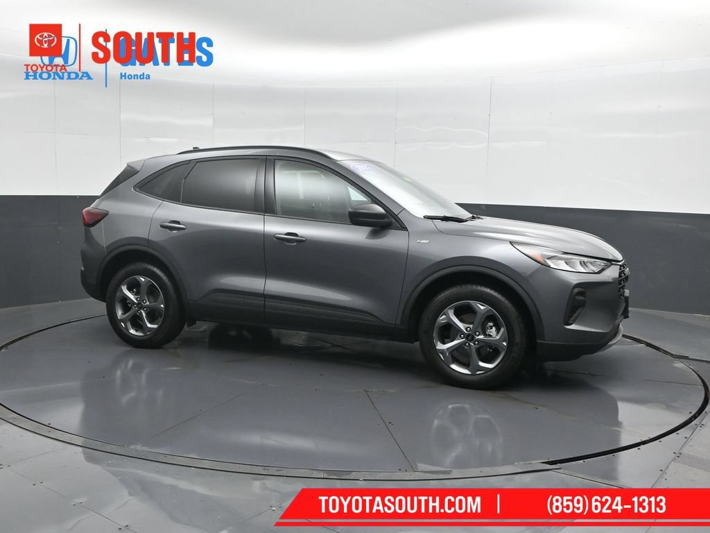 Used 2025 Ford Escape ST-Line