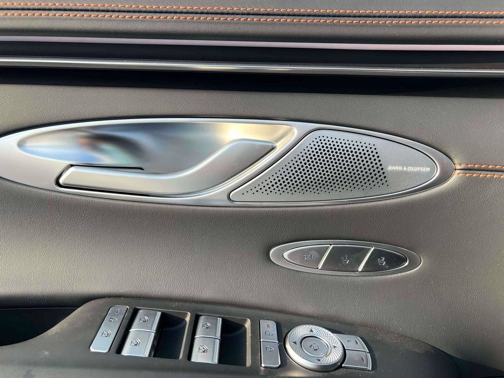 New 2026 Genesis GV70 2.5T Sport Prestige AWD/4WD image 25