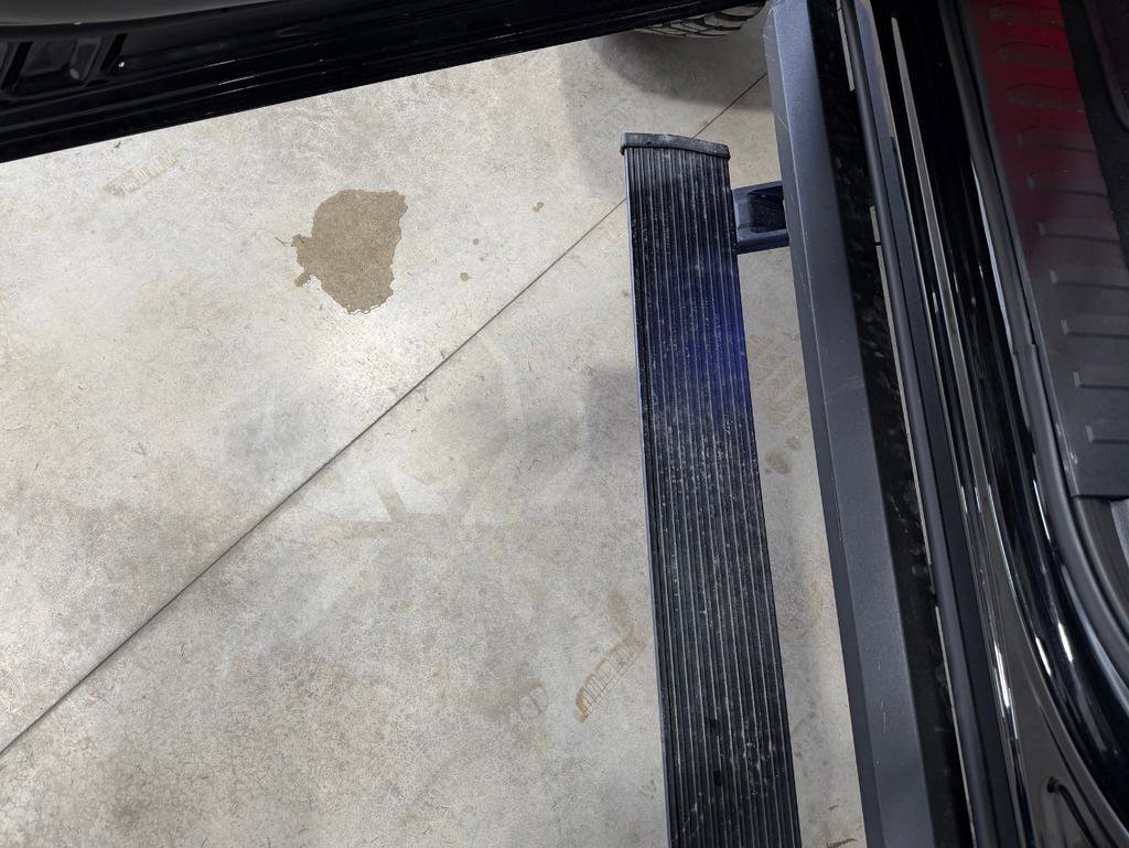 New 2026 Ford F250 Lariat w/ Black Appearance Package image 14