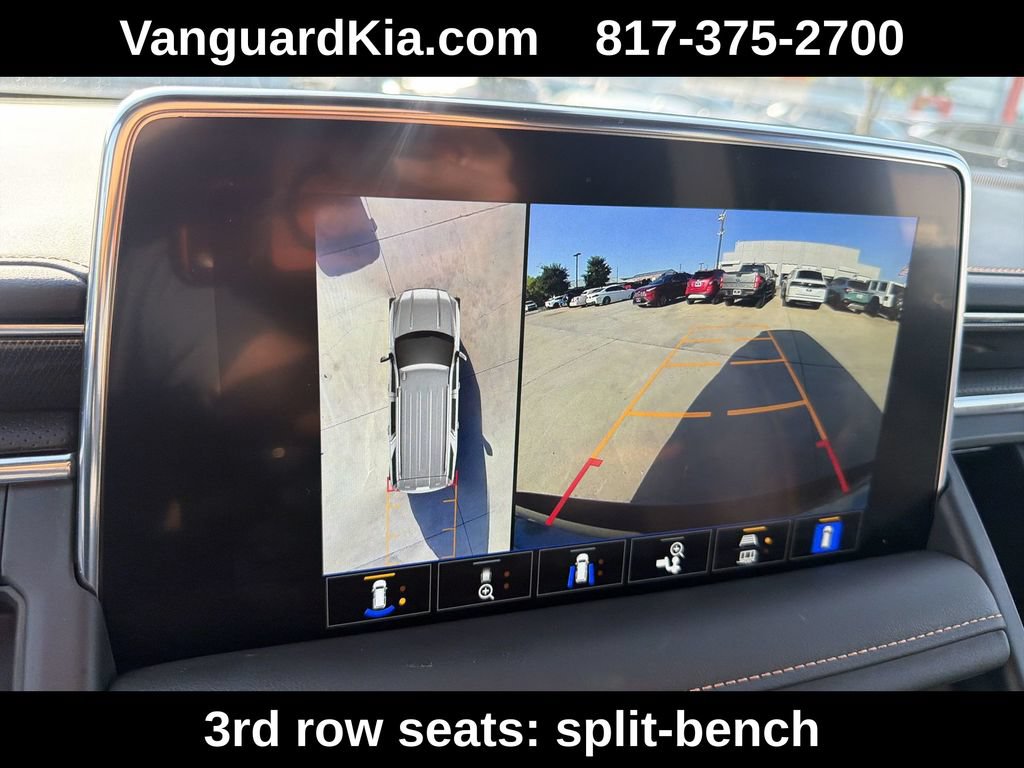 Used 2024 GMC Yukon AT4 w/ Technology Package AWD/4WD image 26