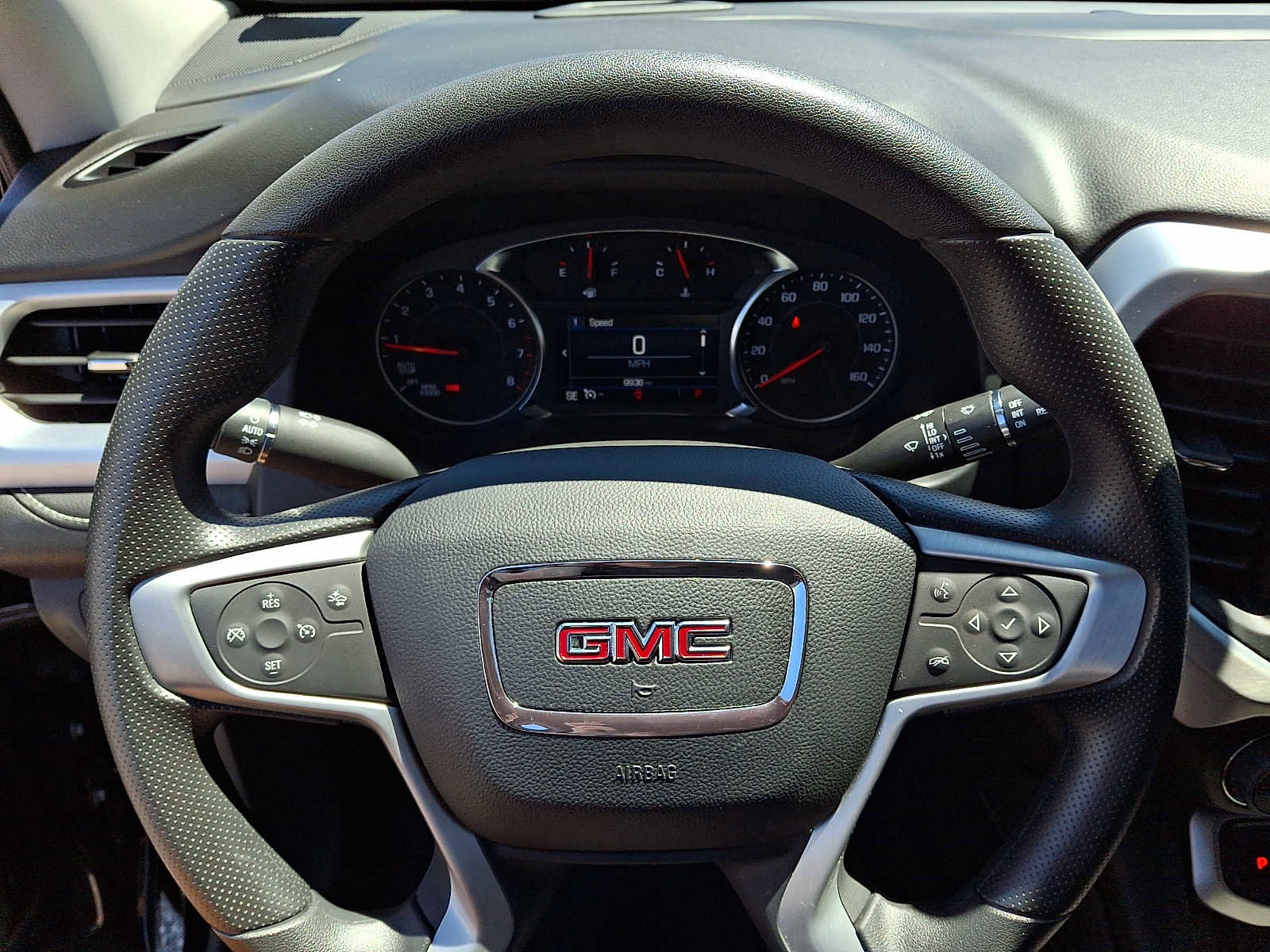Used 2023 GMC Acadia SLE w/ Driver Convenience Package AWD/4WD image 19