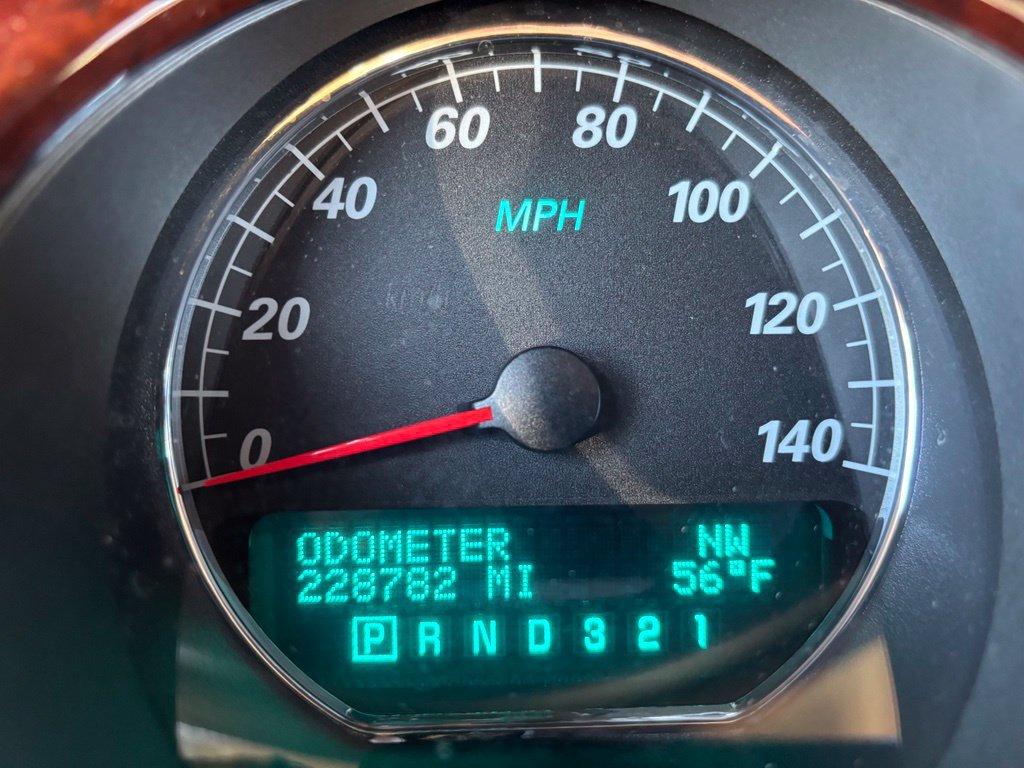 Used 2007 Buick Lucerne CXL FWD image 35