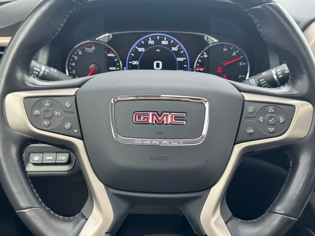 Used 2022 GMC Acadia Denali w/ Denali Ultimate Package FWD image 22