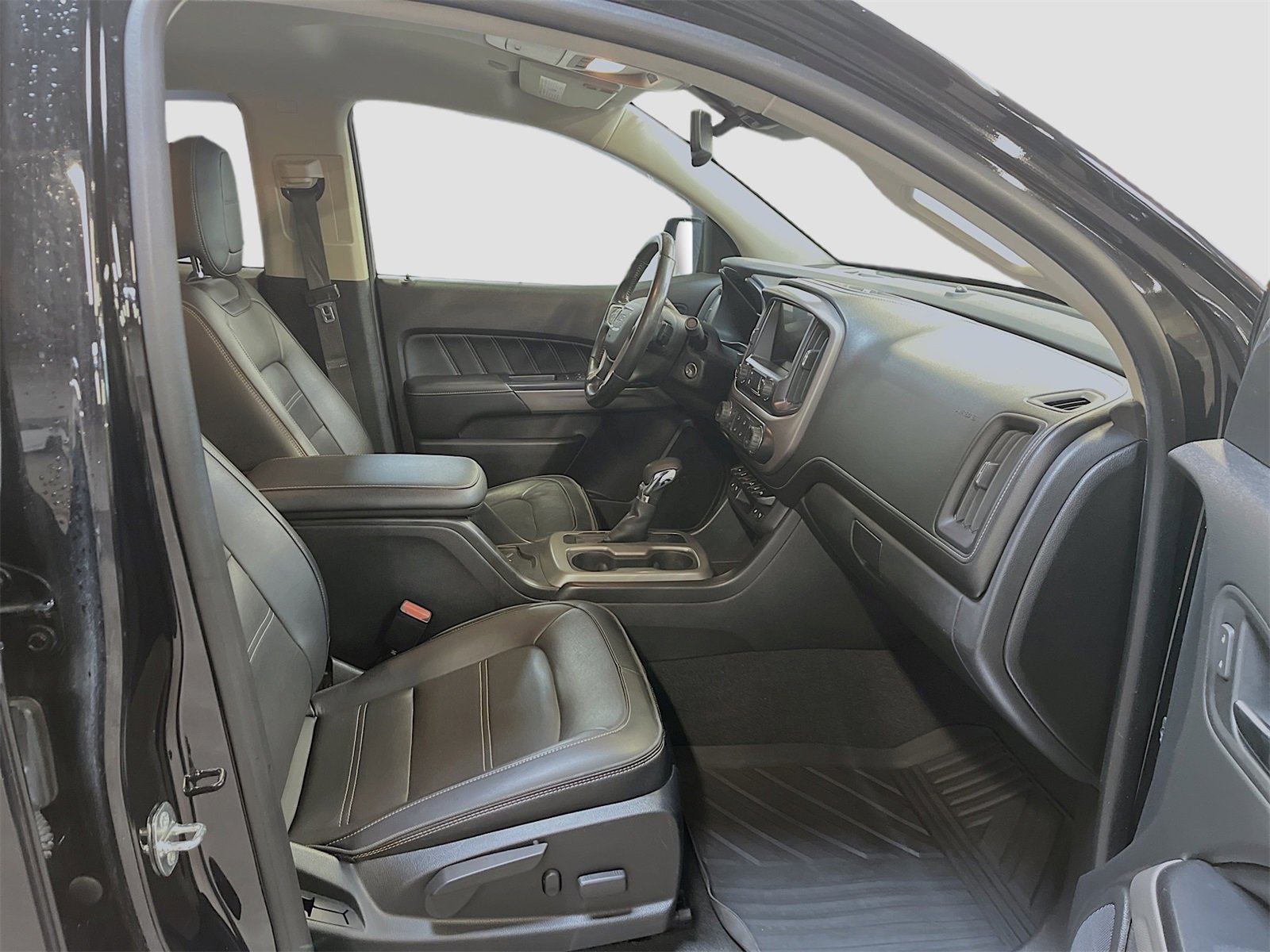 Used 2021 GMC Canyon Denali image 27