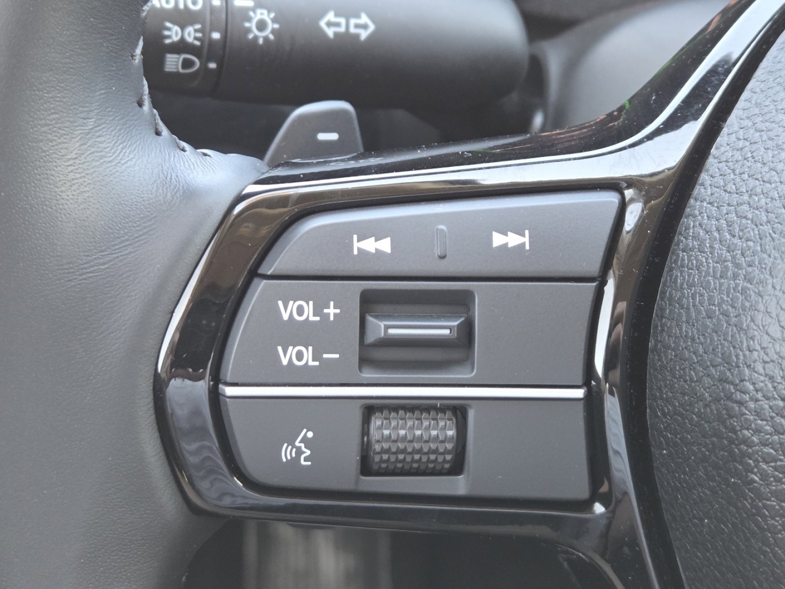 Used 2024 Honda Accord Touring image 32