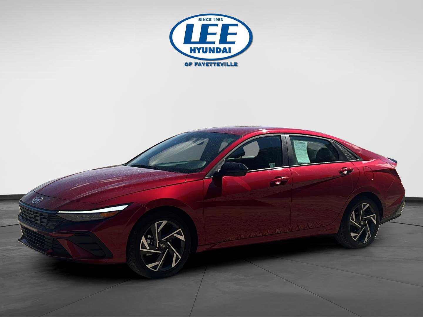 Certified 2025 Hyundai Elantra Sport image 8