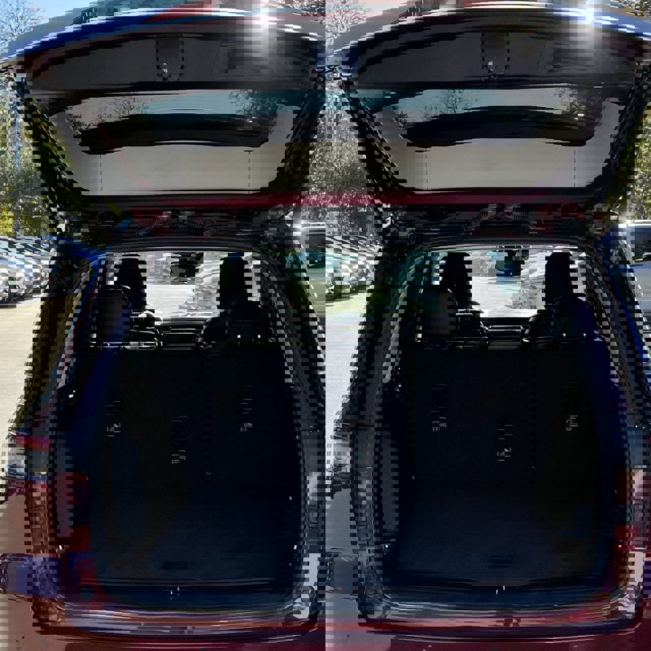 Used 2023 Jeep Grand Cherokee Limited image 25