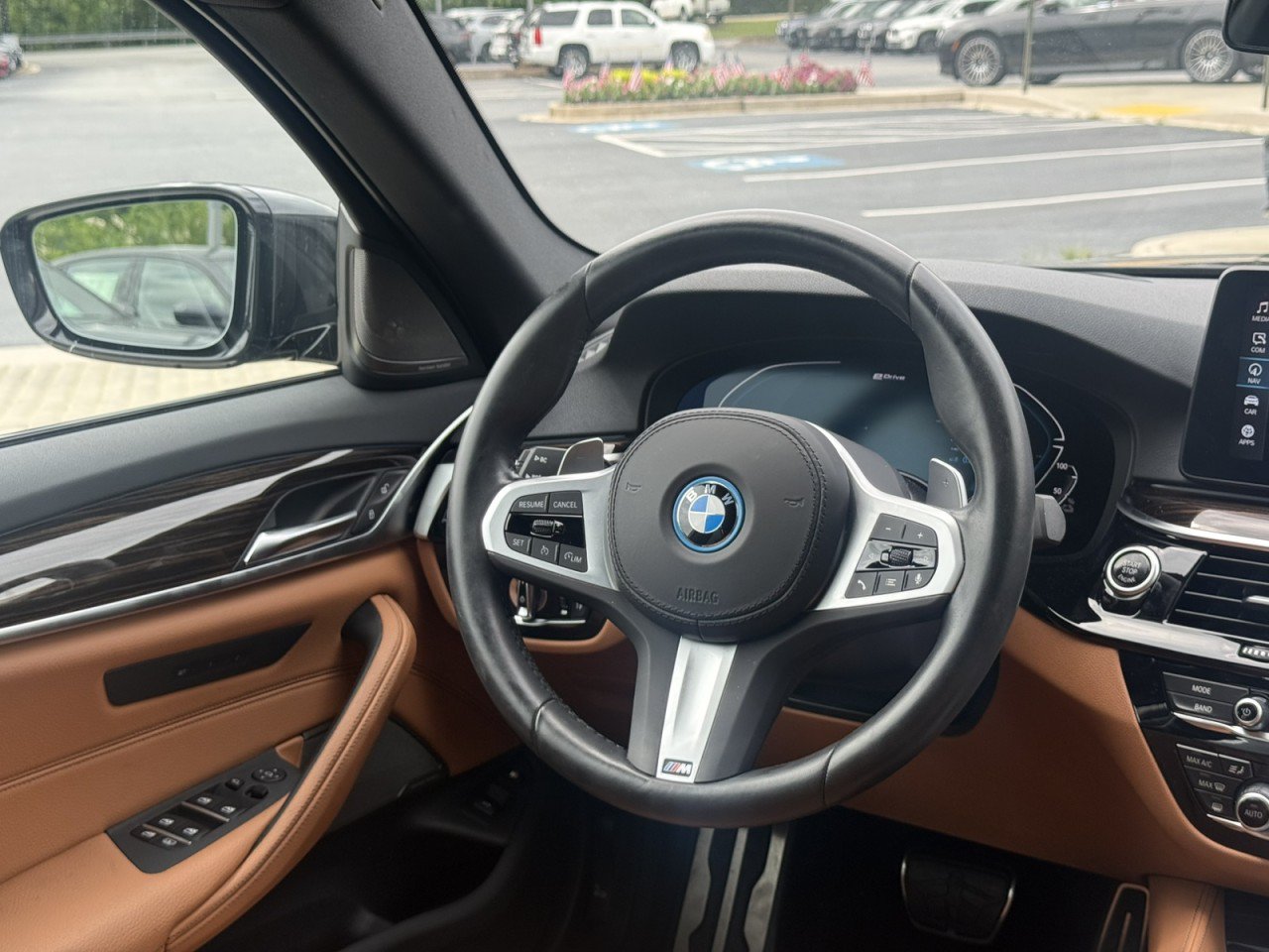 Certified 2023 BMW 530e w/ Executive Package RWD image 26