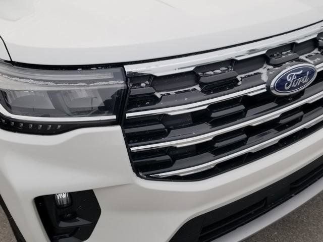 New 2026 Ford Explorer Active w/ Active Comfort Package AWD/4WD image 10