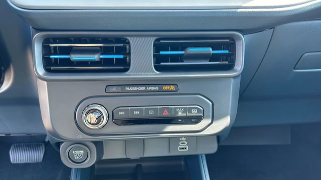 New 2026 Ford Maverick Lobo AWD/4WD image 23