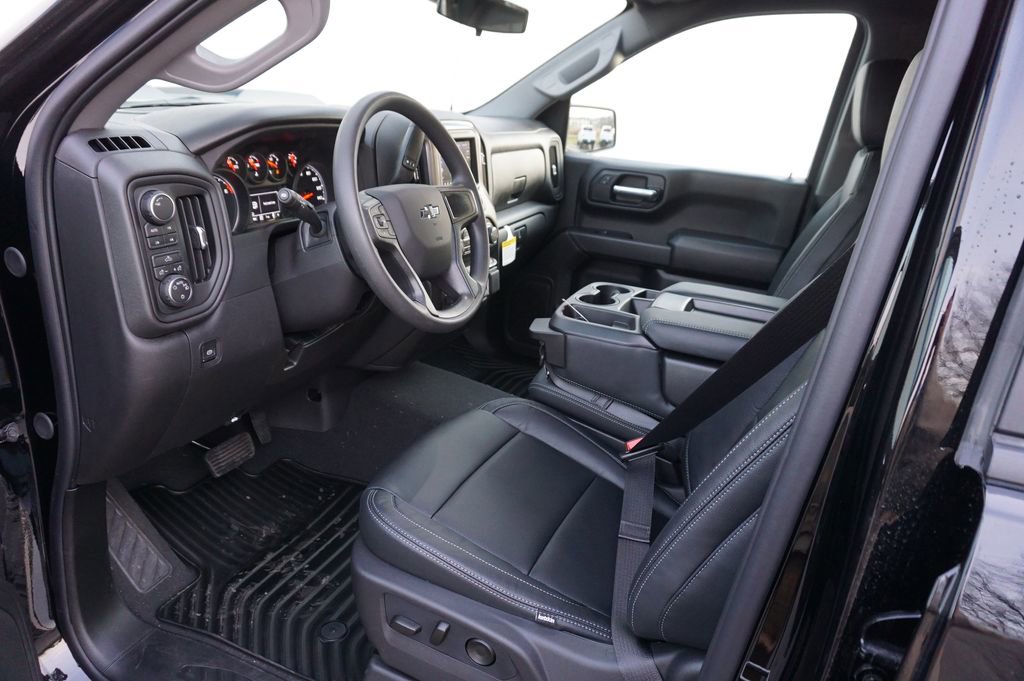 New 2026 Chevrolet Silverado 1500 Custom Trail Boss image 9