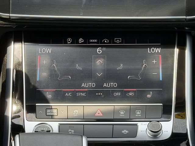 Used 2023 Audi Q7 2.0T Premium w/ Towing Package AWD/4WD image 22