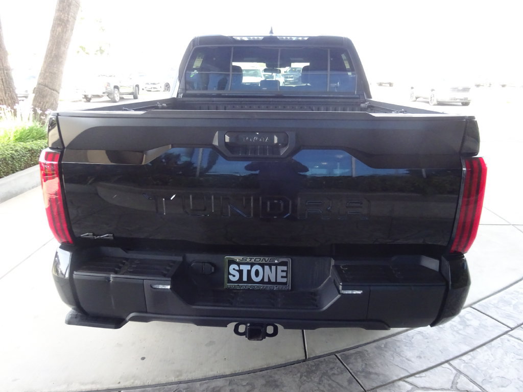 Used 2025 Toyota Tundra SR5 AWD/4WD image 6