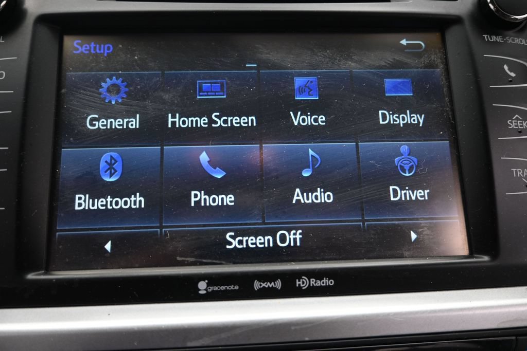 Used 2016 Toyota Highlander Plus AWD/4WD image 24
