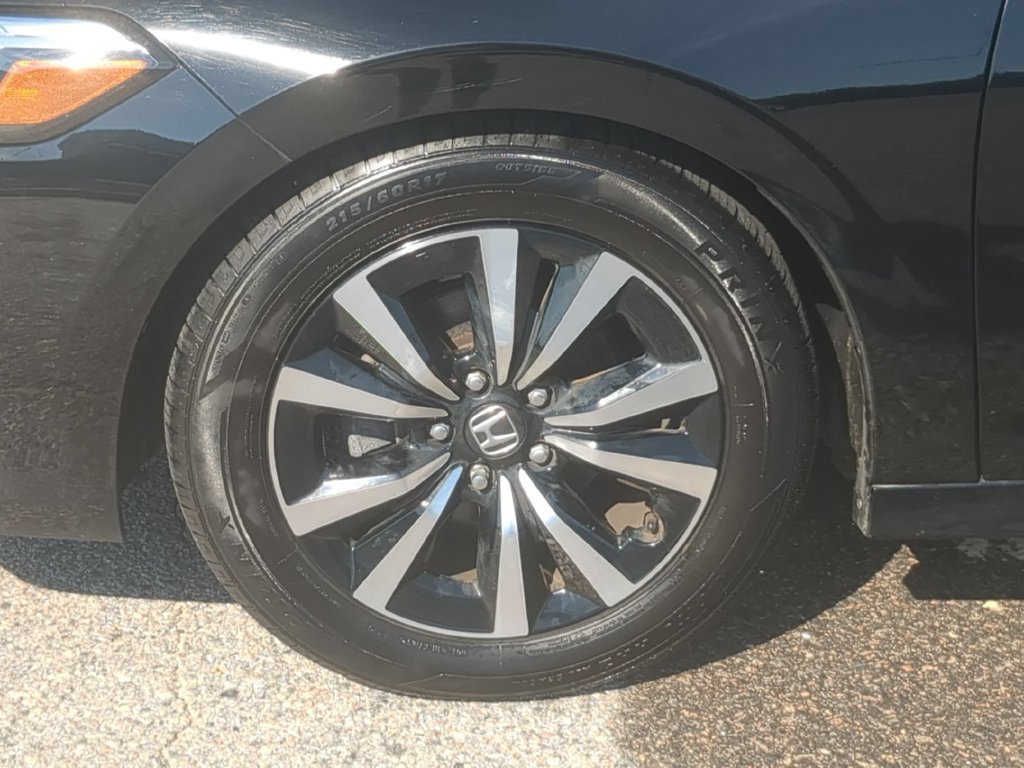 Used 2023 Honda Civic EX image 9