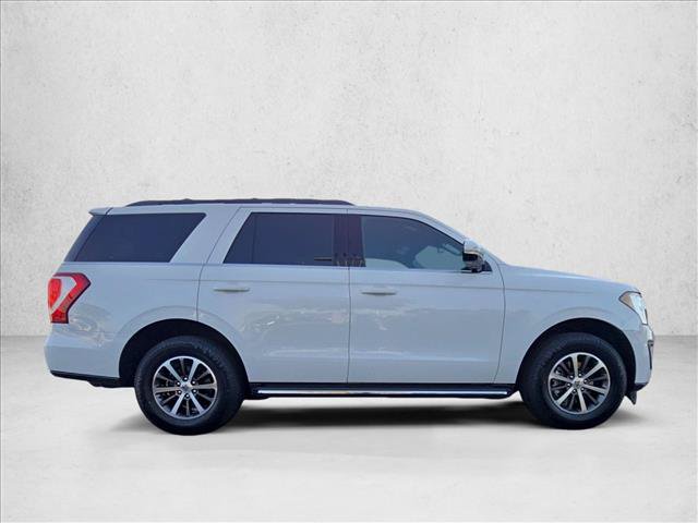 Used 2020 Ford Expedition XLT w/ Equipment Group 202A RWD image 4