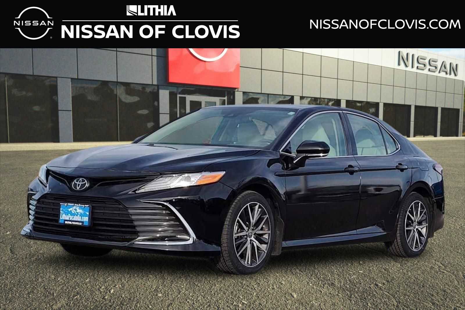 Used 2024 Toyota Camry XLE w/ Cold Weather Package