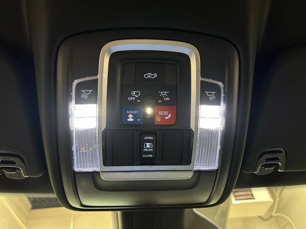 Used 2025 RAM 1500 Big Horn AWD/4WD image 25
