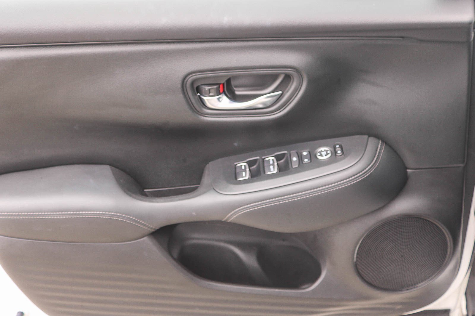 Used 2023 Honda HR-V EX-L image 21