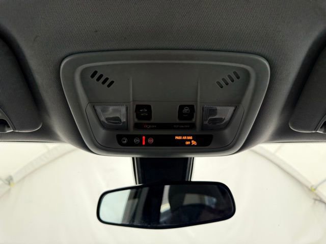 Used 2021 Chevrolet Malibu LT image 38