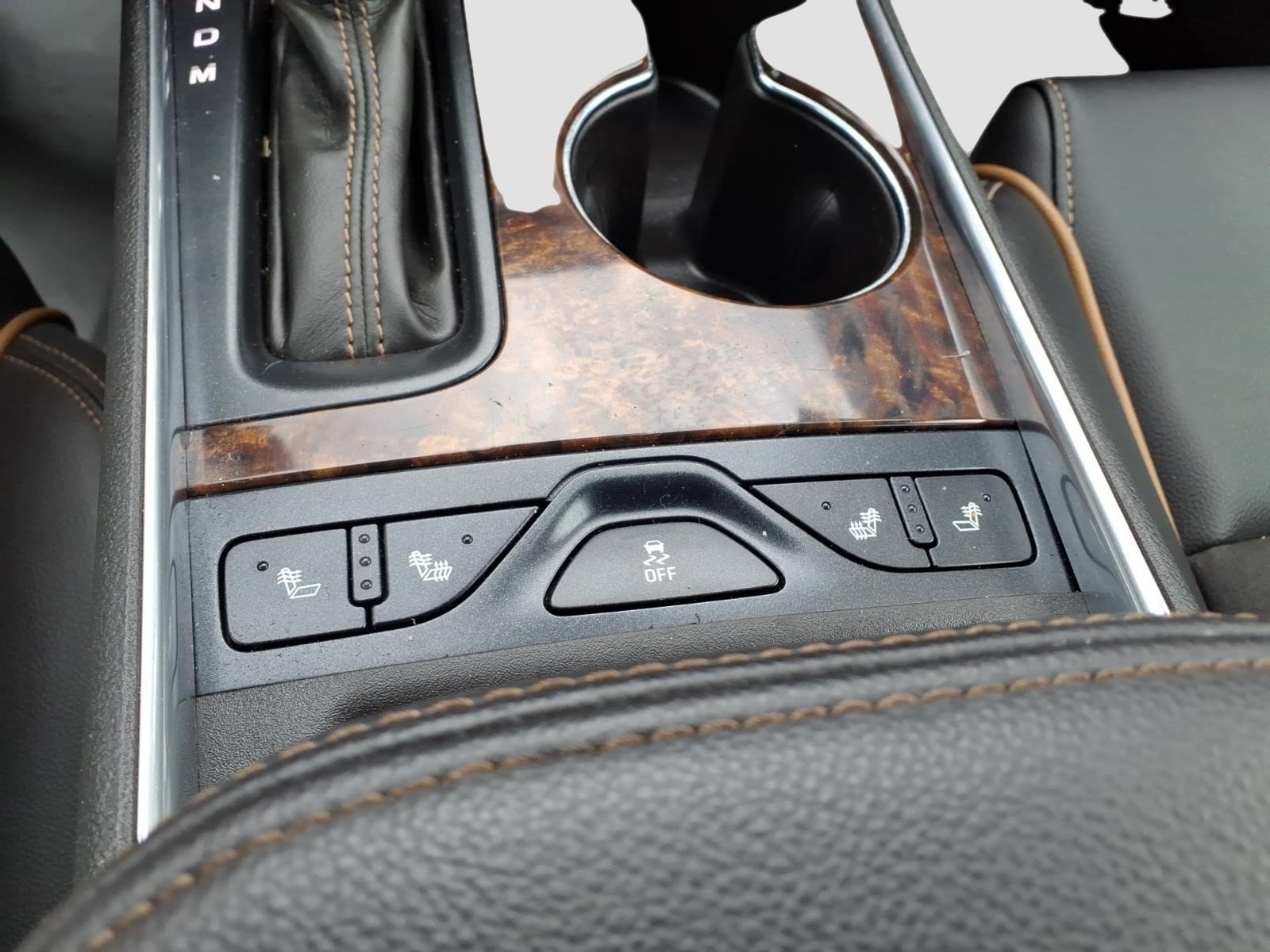 Used 2014 Chevrolet Impala LT w/ Premium Seating Package FWD image 21