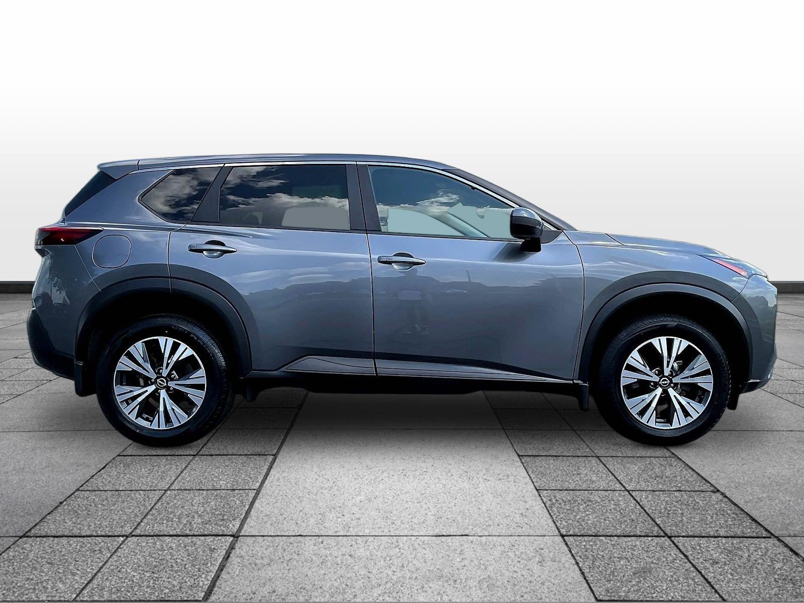 Certified 2023 Nissan Rogue SV AWD/4WD image 4