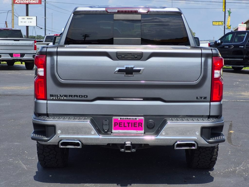 Used 2021 Chevrolet Silverado 1500 LTZ w/ Safety Package II AWD/4WD image 5