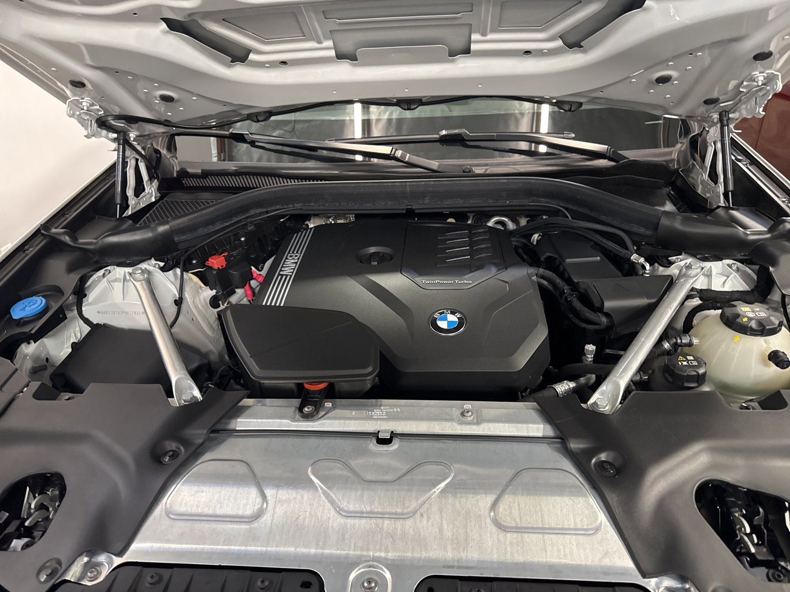 Used 2023 BMW X4 xDrive30i w/ Premium Package image 41