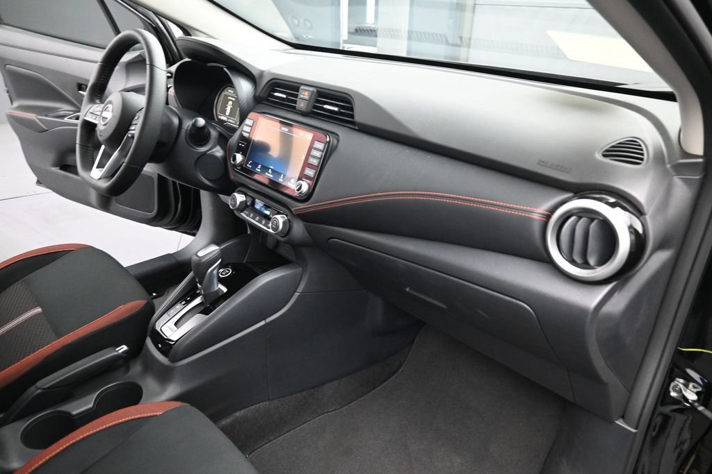 Certified 2025 Nissan Versa SR w/ Trunk Package FWD image 30