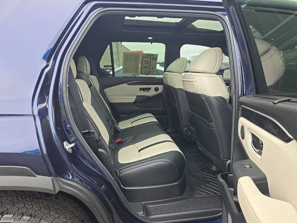 Certified 2026 Honda Passport TrailSport Elite image 41