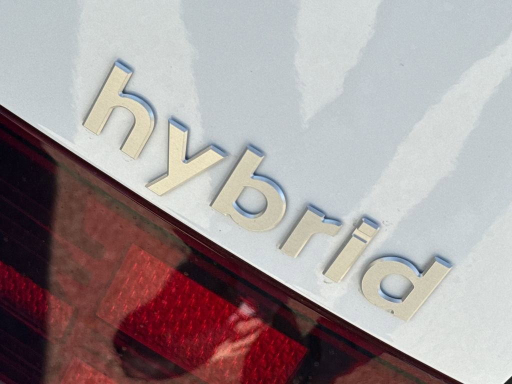 New 2026 Hyundai Santa Fe SE image 8