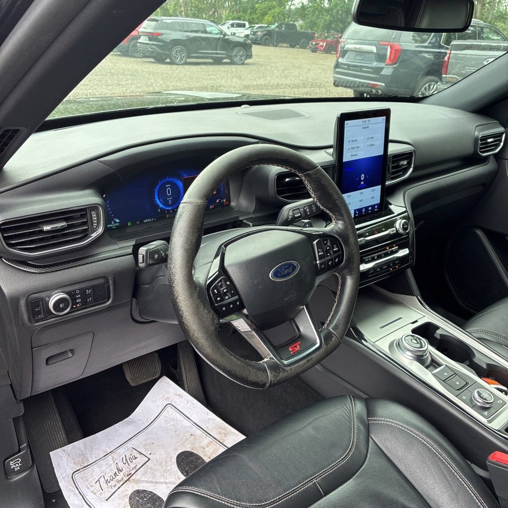 Used 2023 Ford Explorer ST w/ Technology Package AWD/4WD image 14