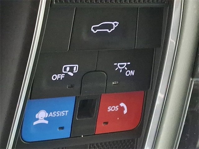 Used 2022 Jeep Grand Cherokee L Laredo w/ Luxury Tech Group I image 25