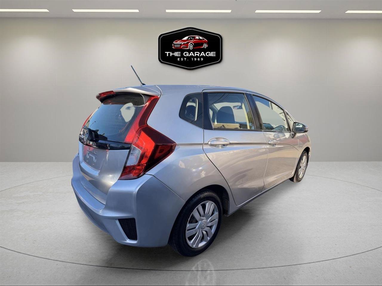 Used 2016 Honda Fit LX image 5