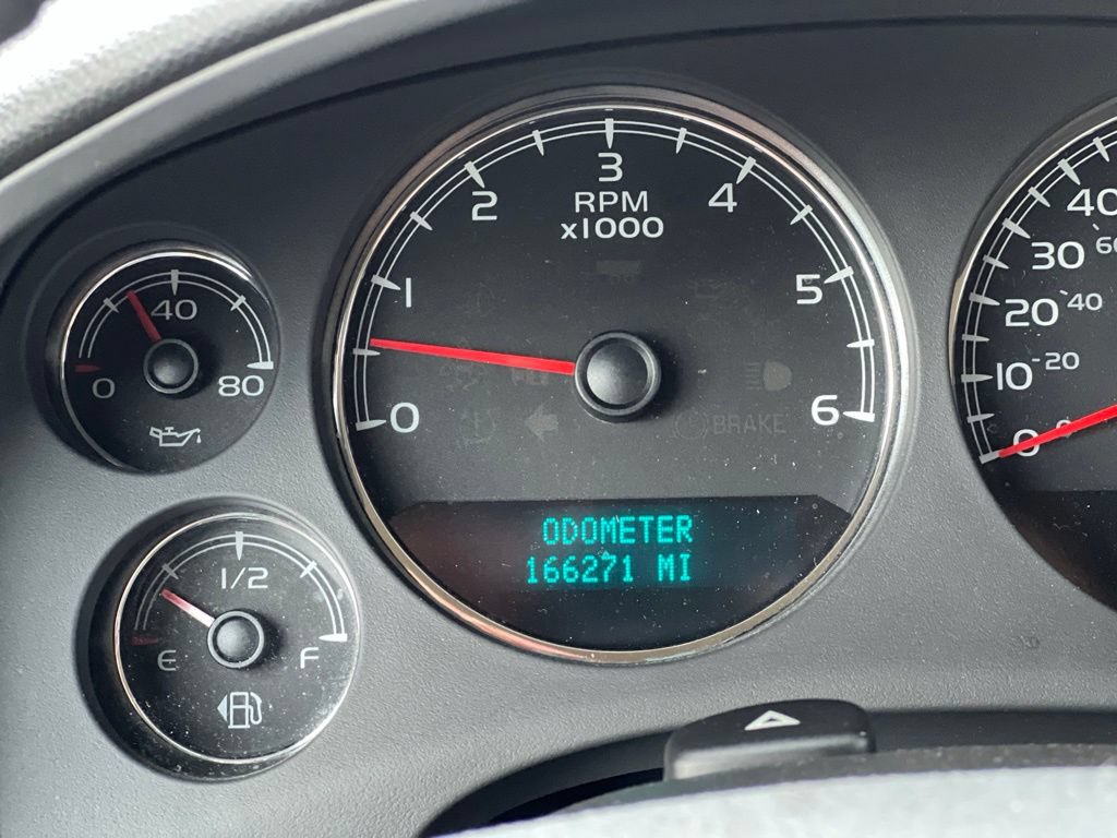 Used 2007 Chevrolet Tahoe LS RWD image 25