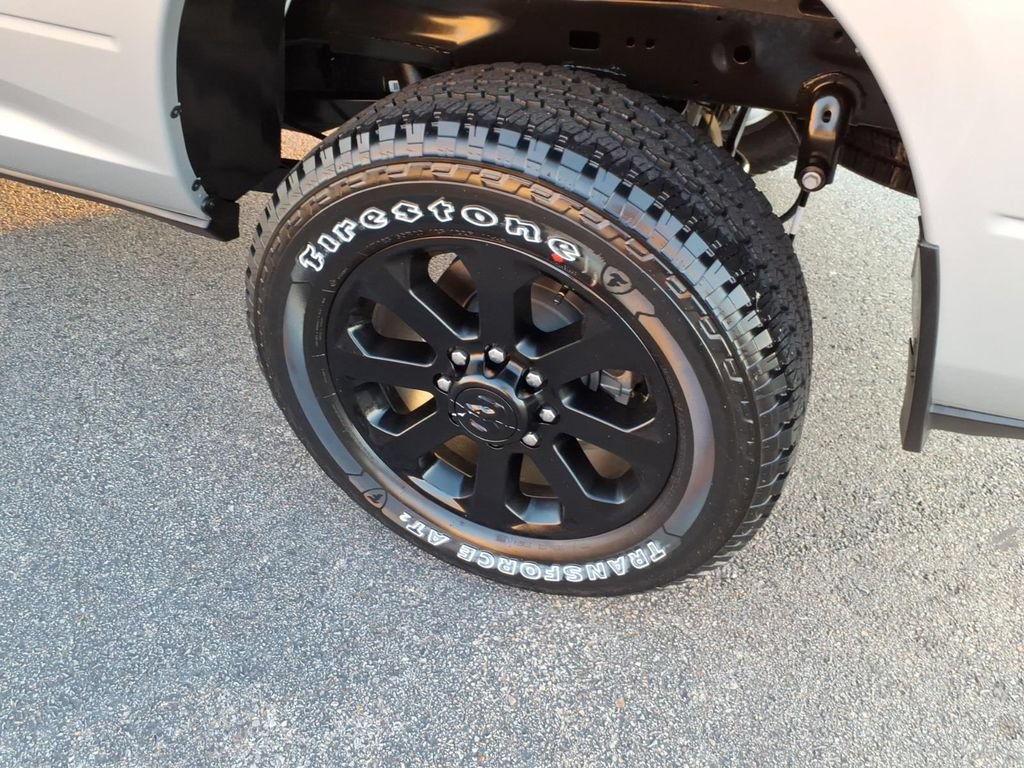 New 2026 RAM 2500 Laramie AWD/4WD image 7