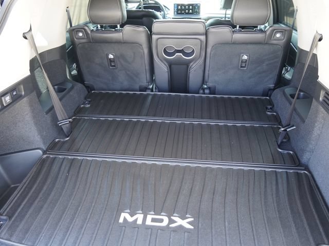 Used 2025 Acura MDX w/ Technology Package AWD/4WD image 13