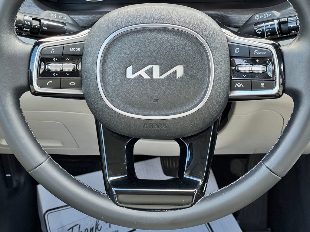 Used 2023 Kia Sorento EX w/ Panoramic Sunroof Package FWD image 25