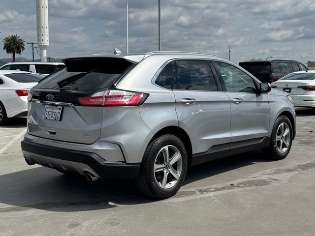 Used 2020 Ford Edge SEL w/ Convenience Package image 4